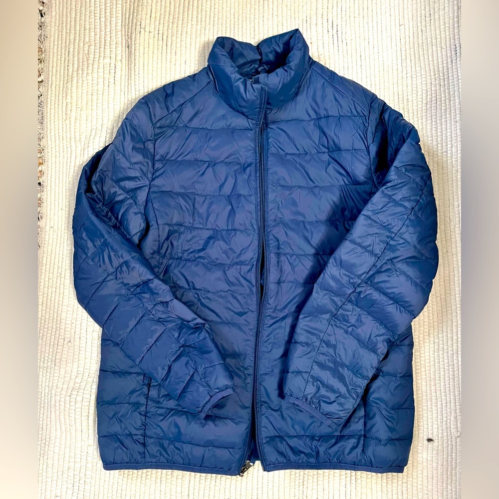 Packable Lightweight Water-Resistant Puffer Jacket | Amazon Essentials | Medium